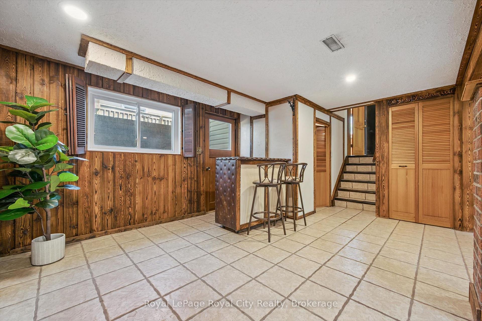 Photo 27 of 85 Sleeman Avenue, Guelph, Junction/Onward Willow — HOMEH