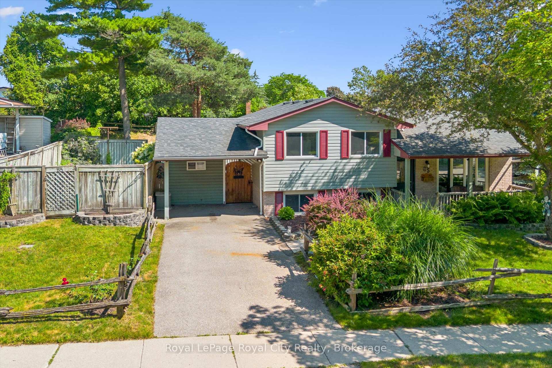 Photo 39 of 85 Sleeman Avenue, Guelph, Junction/Onward Willow — HOMEH
