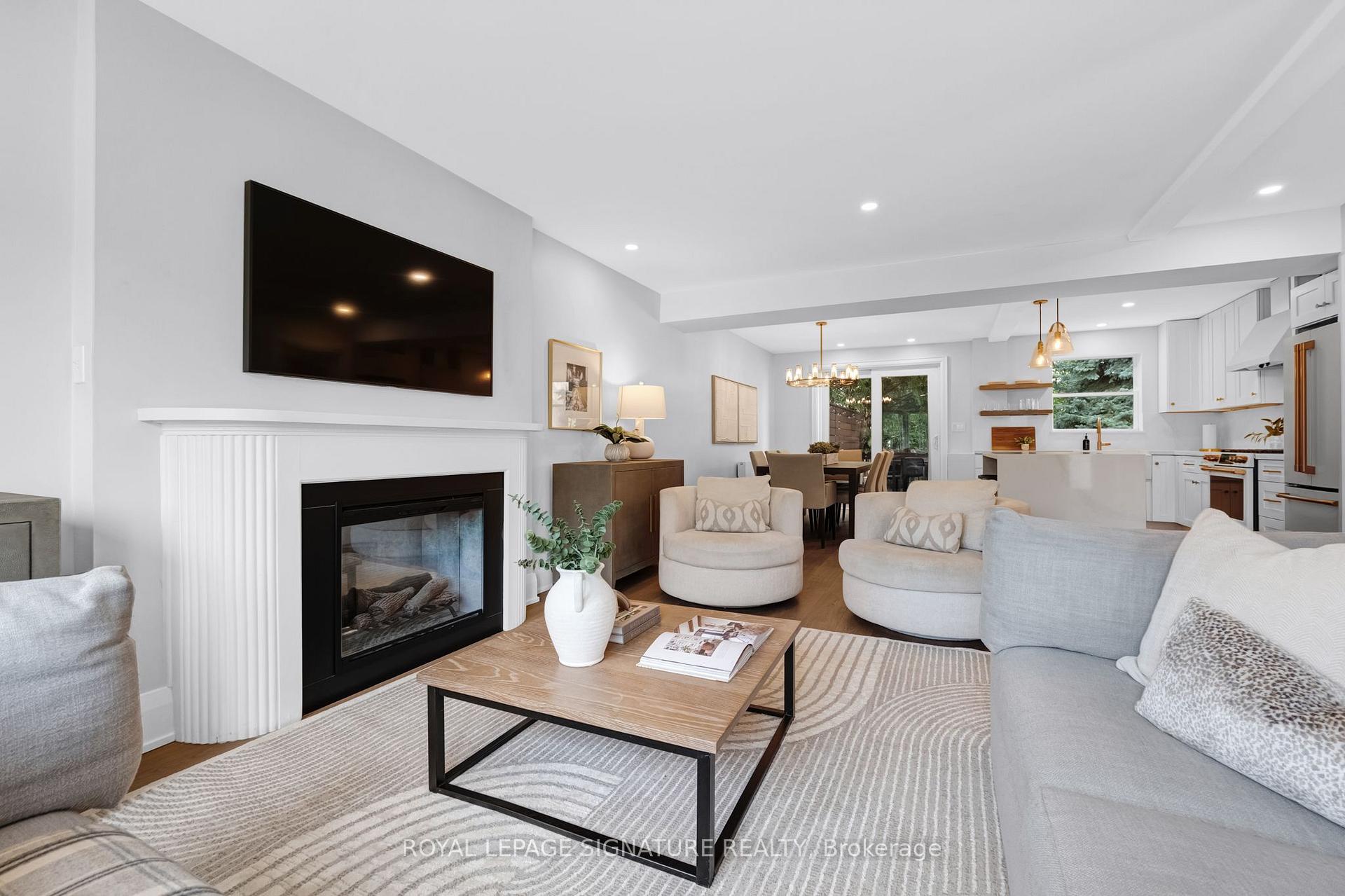 Photo 6 of 124 Donlea Drive, Toronto, Leaside — HOMEH