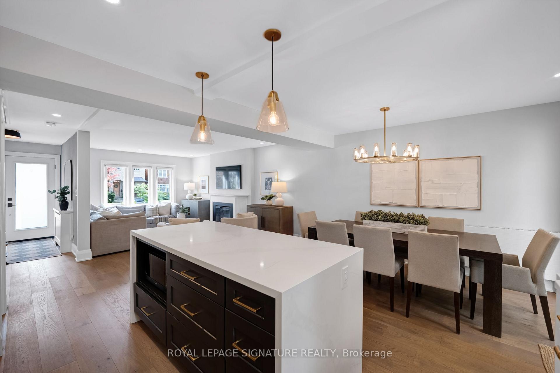 Photo 12 of 124 Donlea Drive, Toronto, Leaside — HOMEH