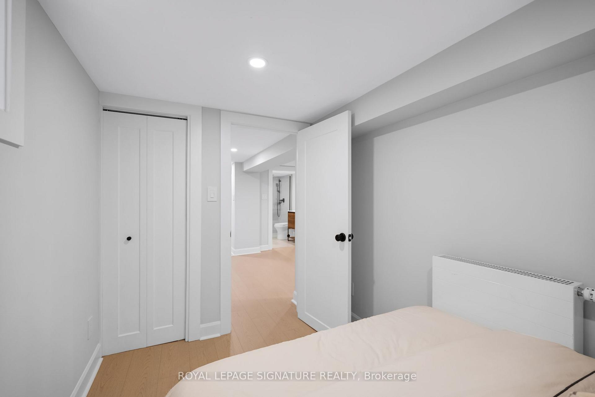 Photo 29 of 124 Donlea Drive, Toronto, Leaside — HOMEH