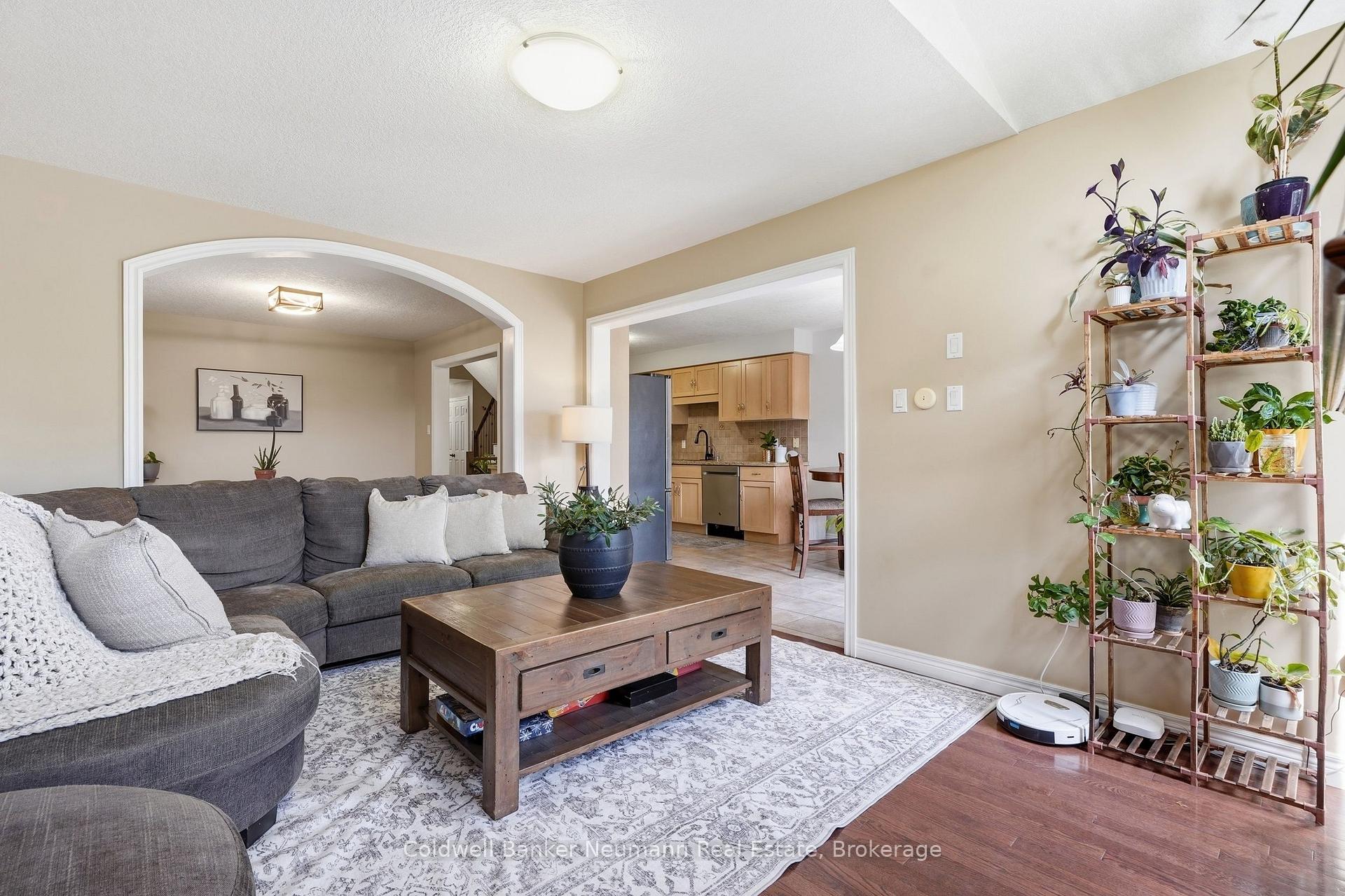 Photo 5 of 7 Henderson Drive, Guelph, Grange Road — HOMEH