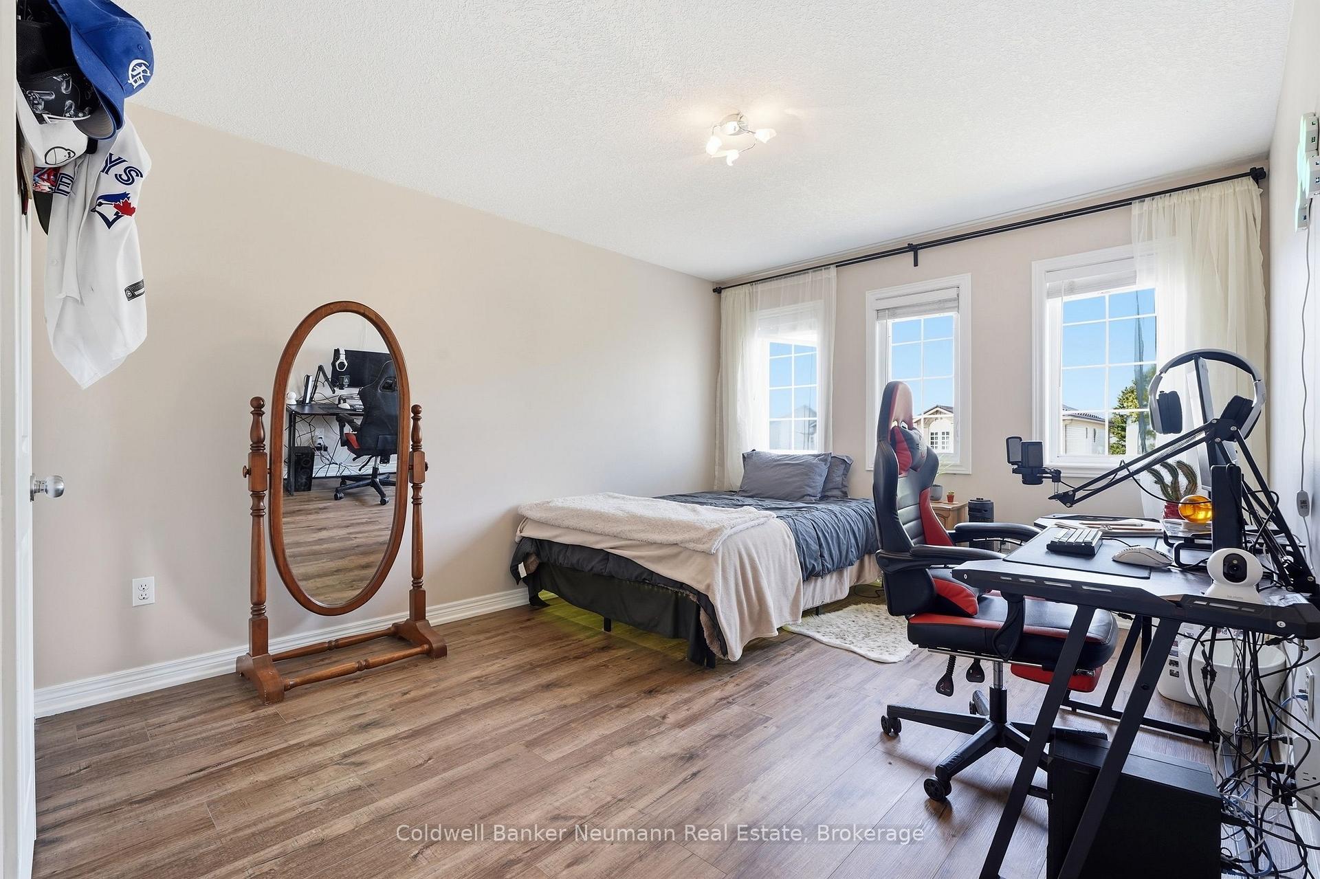 Photo 18 of 7 Henderson Drive, Guelph, Grange Road — HOMEH