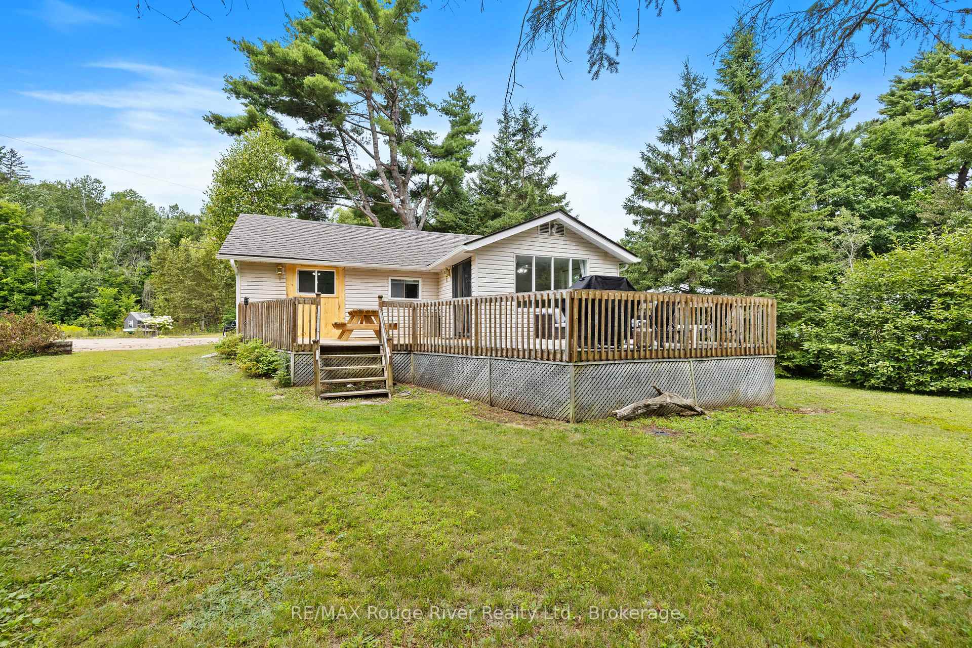 Photo 1 of 39 Hobo Lane, Hastings Highlands, Herschel Ward — HOMEH