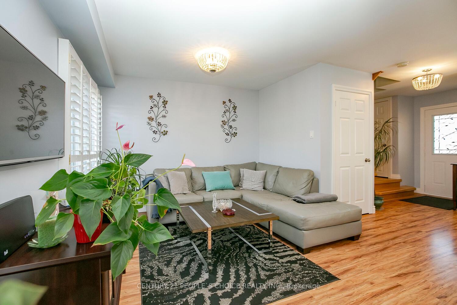 Photo 7 of 18 Hood Crescent, Brampton, Fletcher's West — HOMEH