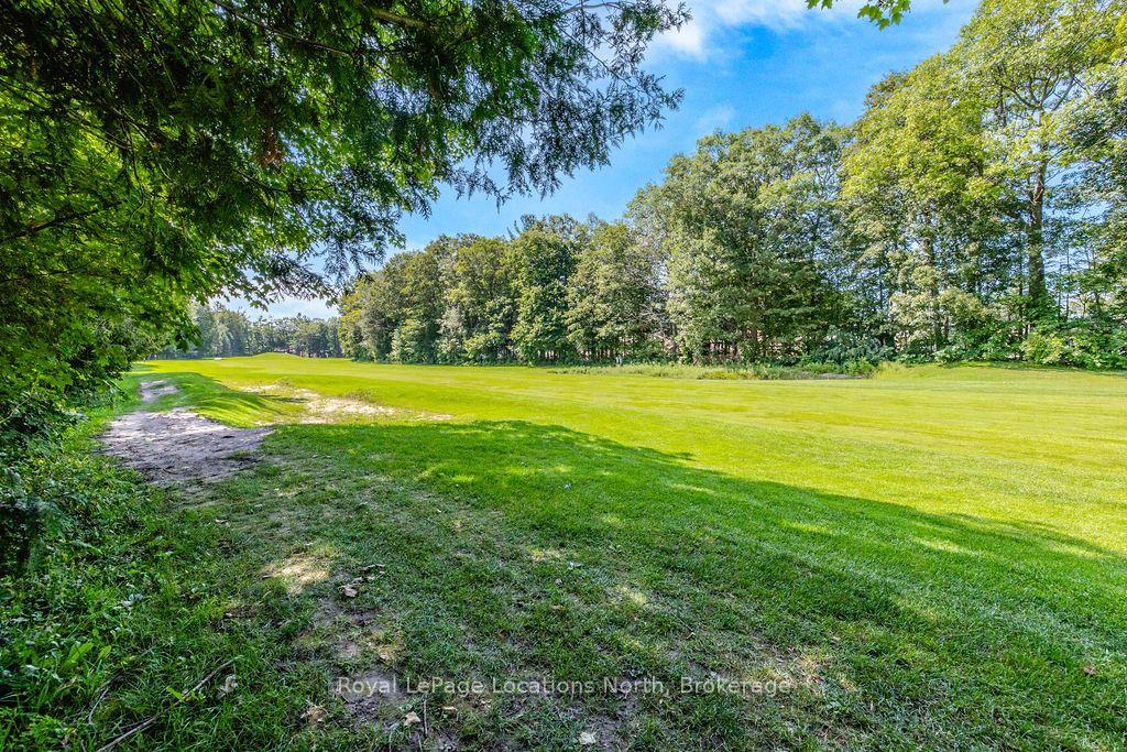 Photo 28 of 40 Fairway Crescent, Wasaga Beach — HOMEH