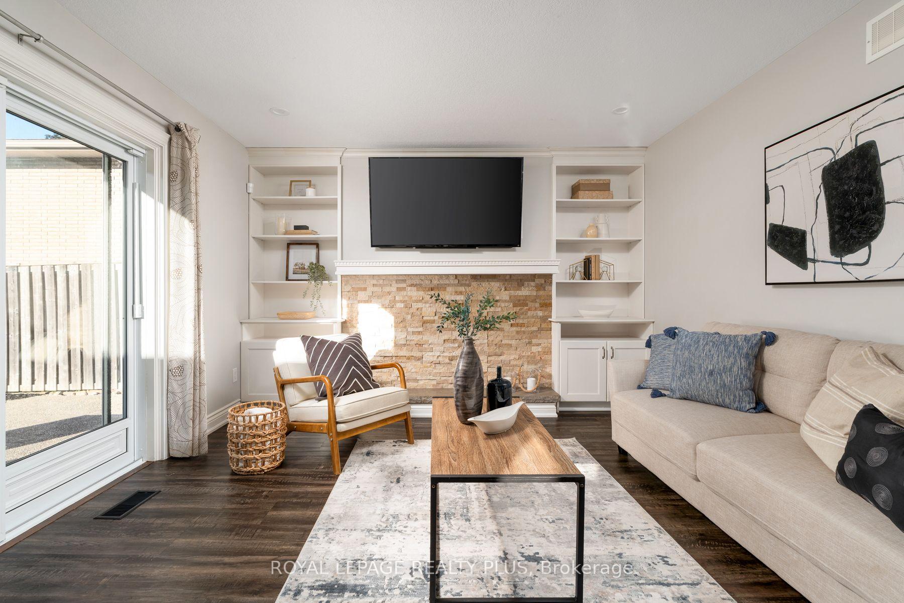 Photo 10 of 20 San Marino Crescent, Hamilton, Mountview — HOMEH