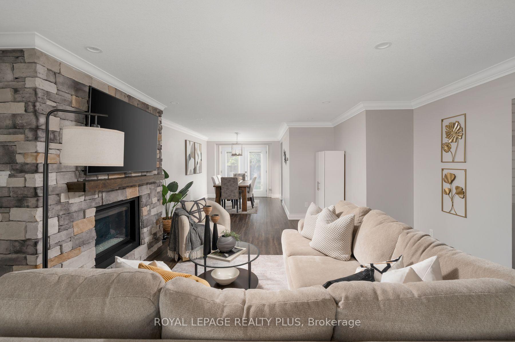 Photo 15 of 20 San Marino Crescent, Hamilton, Mountview — HOMEH
