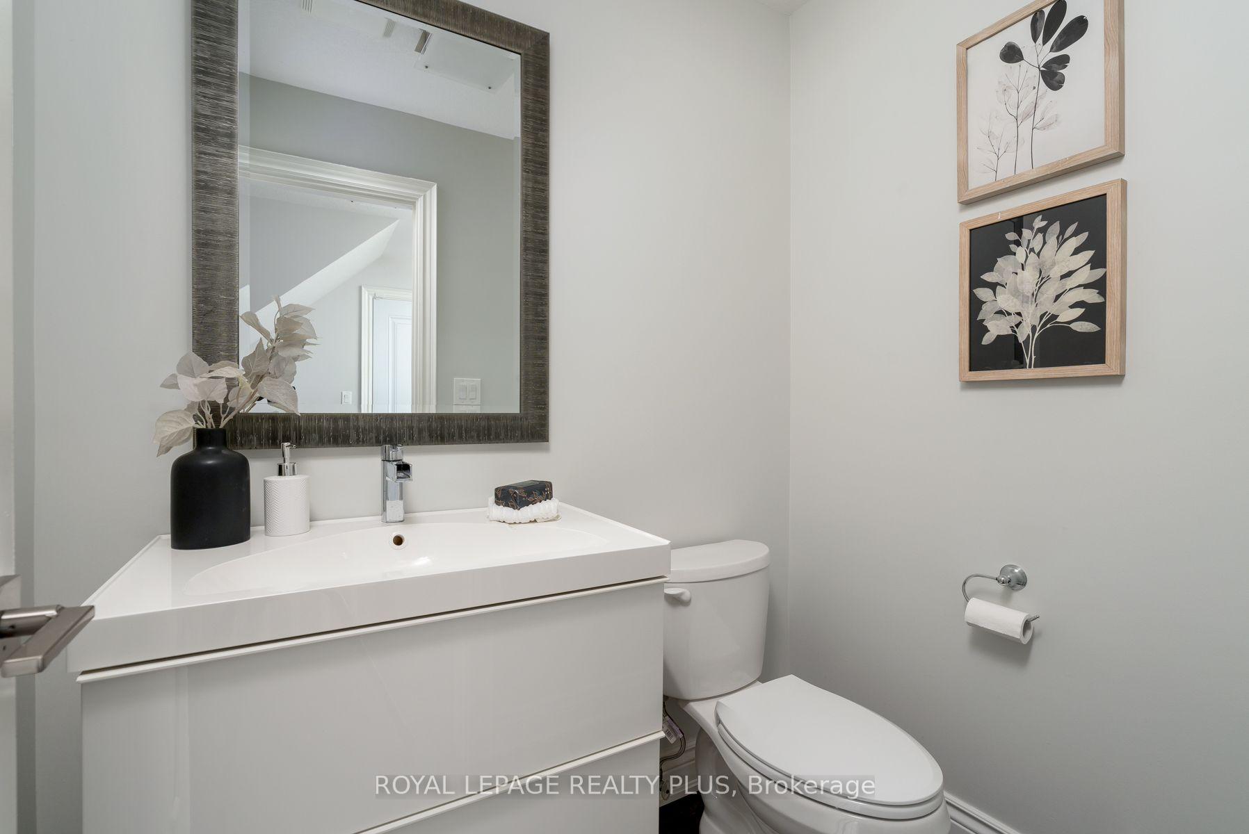 Photo 21 of 20 San Marino Crescent, Hamilton, Mountview — HOMEH