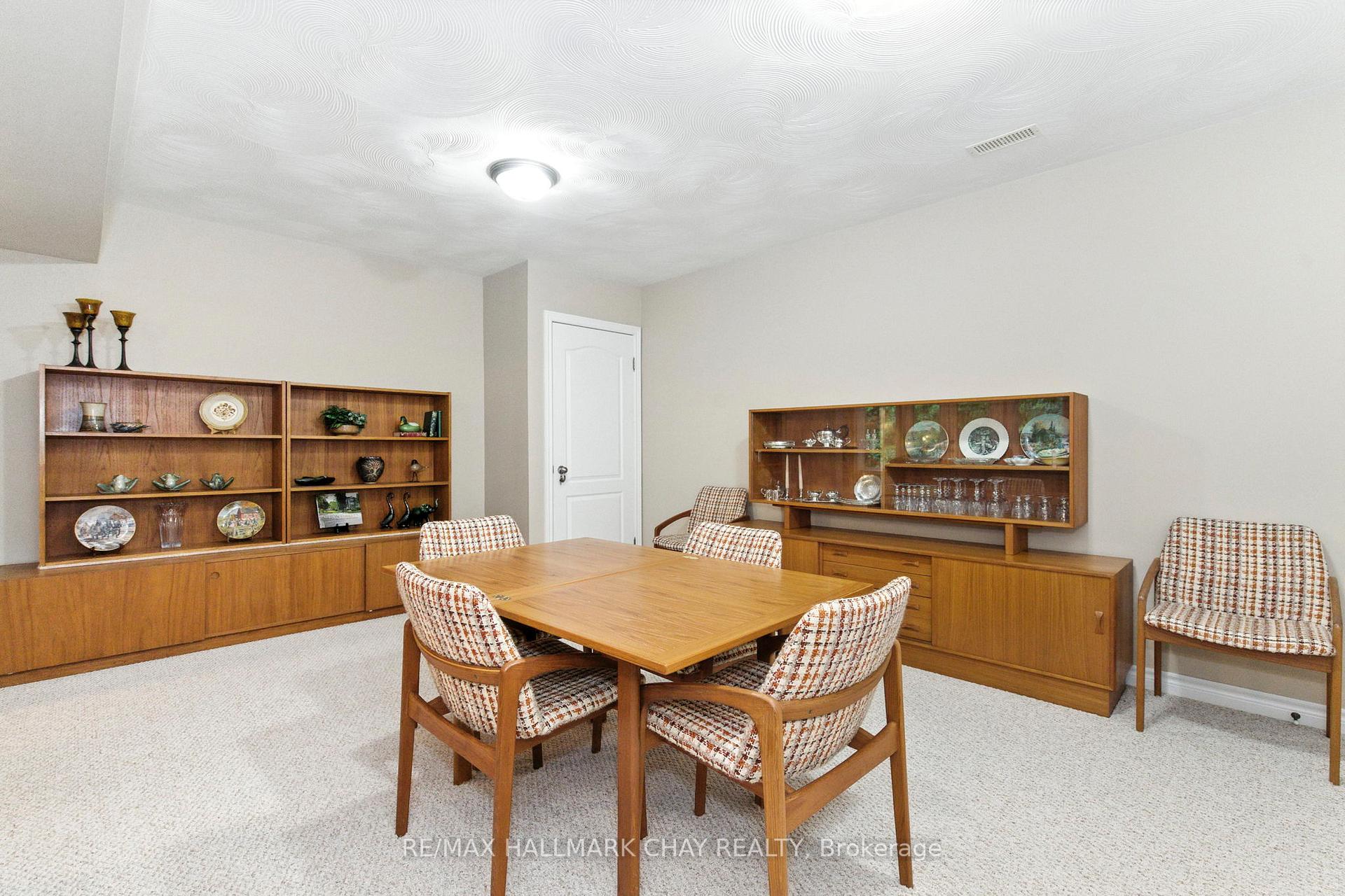 Photo 22 of 32 Valleycrest Drive, Oro-Medonte, Horseshoe Valley — HOMEH