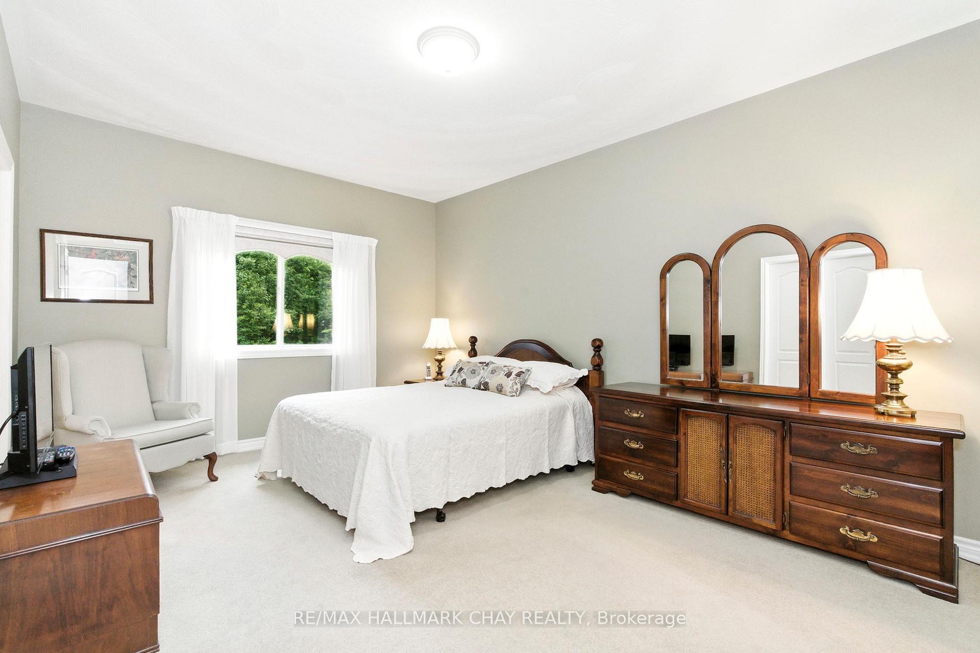 Photo 32 of 32 Valleycrest Drive, Oro-Medonte, Horseshoe Valley — HOMEH