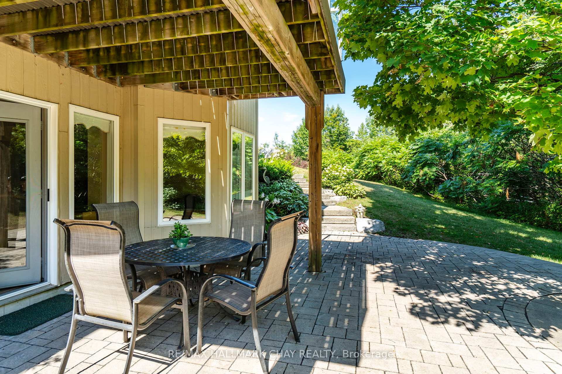 Photo 39 of 32 Valleycrest Drive, Oro-Medonte, Horseshoe Valley — HOMEH