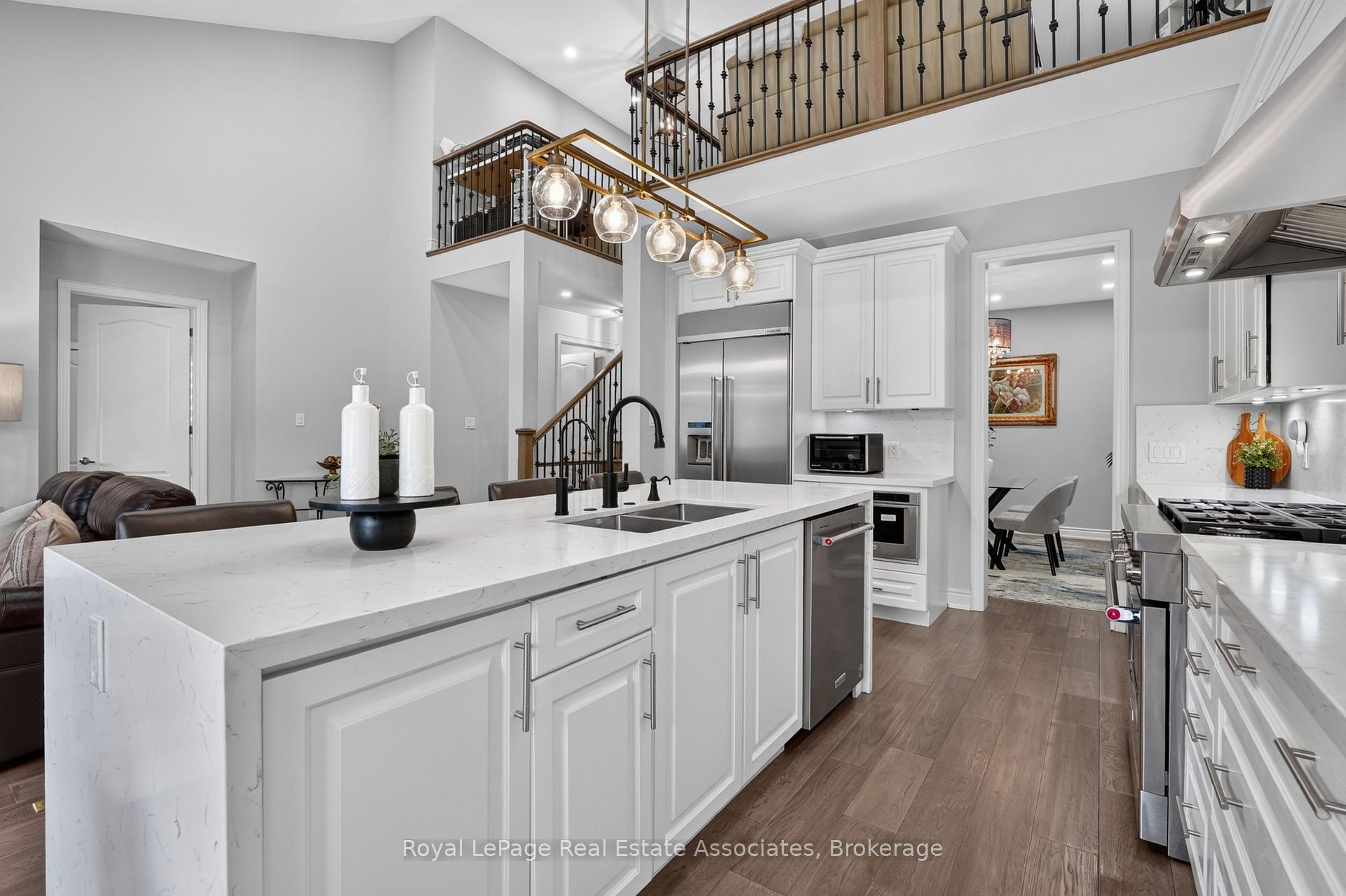 Photo 13 of 48 Harpin Way E, Centre Wellington, Fergus — HOMEH