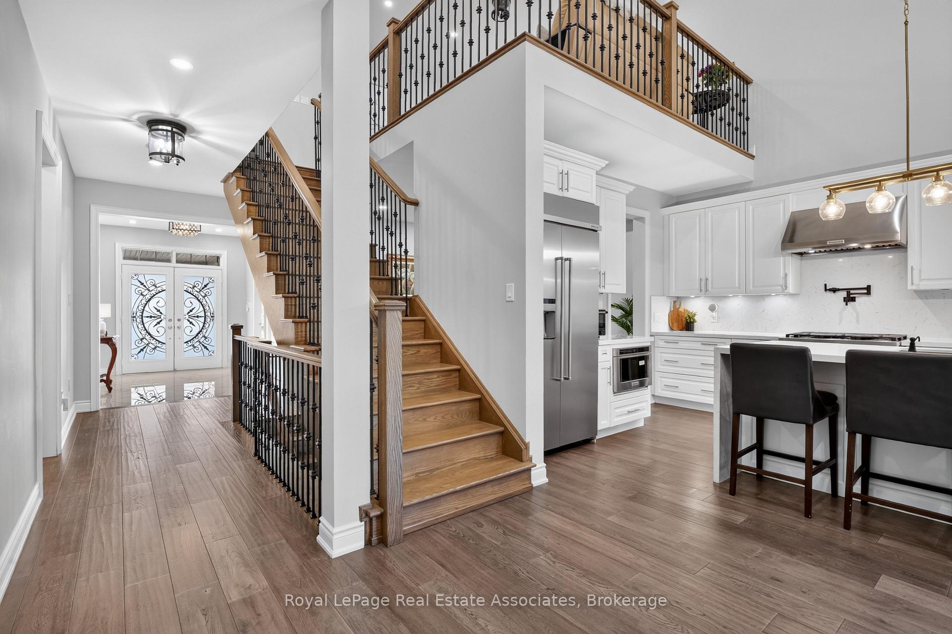 Photo 25 of 48 Harpin Way E, Centre Wellington, Fergus — HOMEH