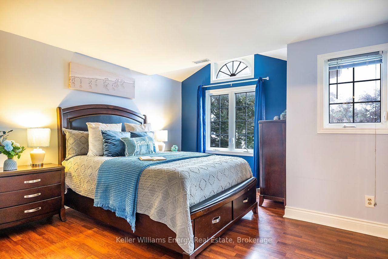 Photo 53 of 340 Pompano Court, Oshawa, Samac — HOMEH
