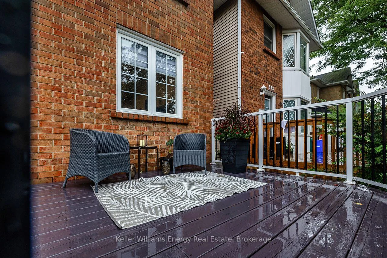 Photo 26 of 340 Pompano Court, Oshawa, Samac — HOMEH