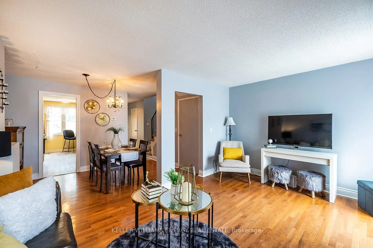 Photo 32 of 340 Pompano Court, Oshawa, Samac — HOMEH