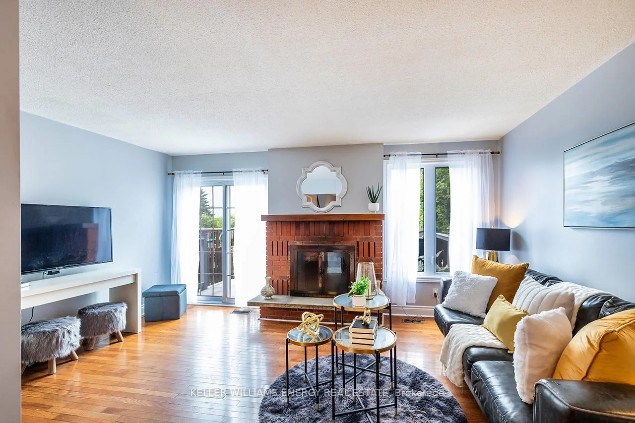 Photo 34 of 340 Pompano Court, Oshawa, Samac — HOMEH