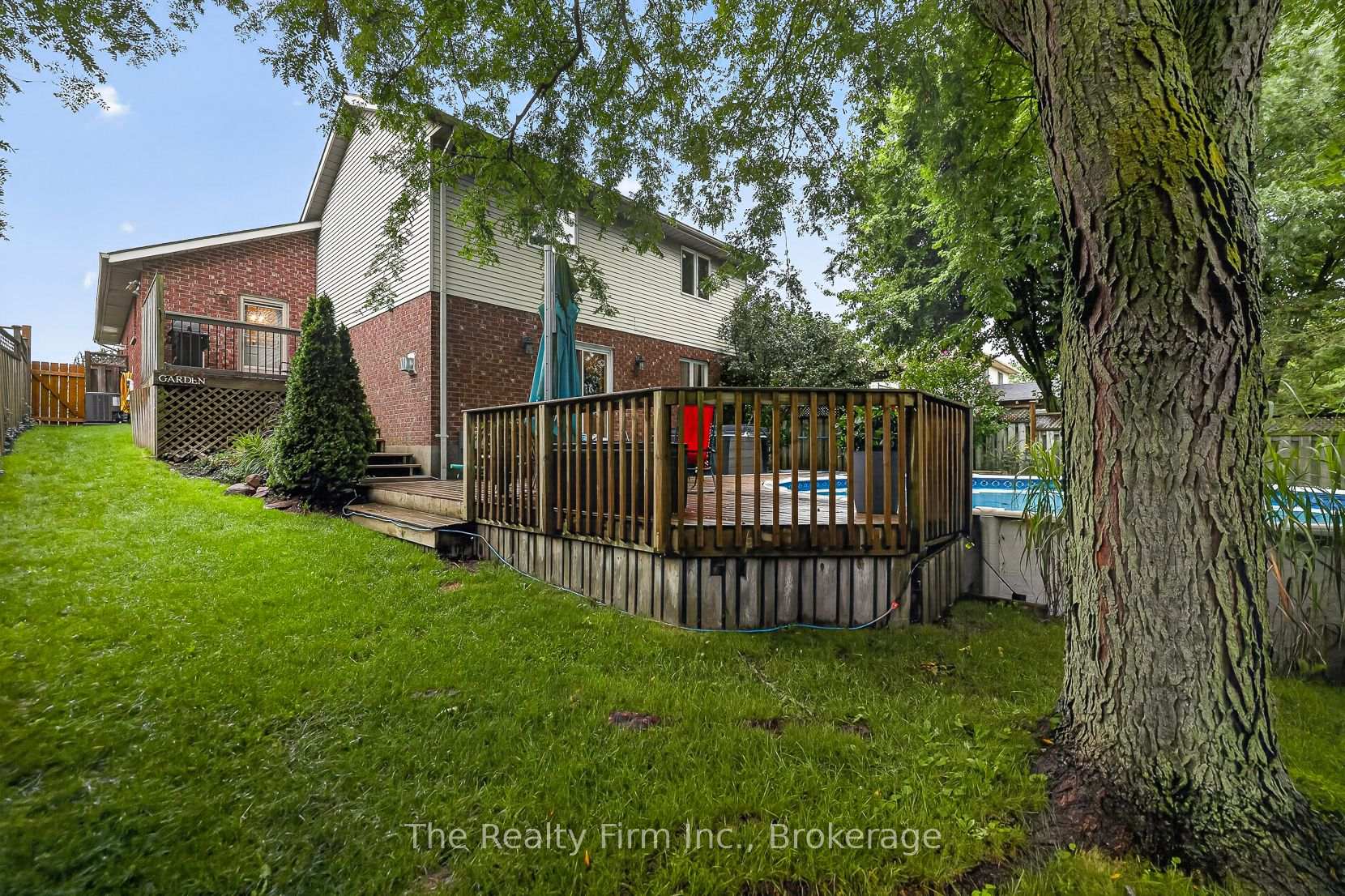 Photo 15 of 55 Mason Drive, Ingersoll, Ingersoll - South — HOMEH