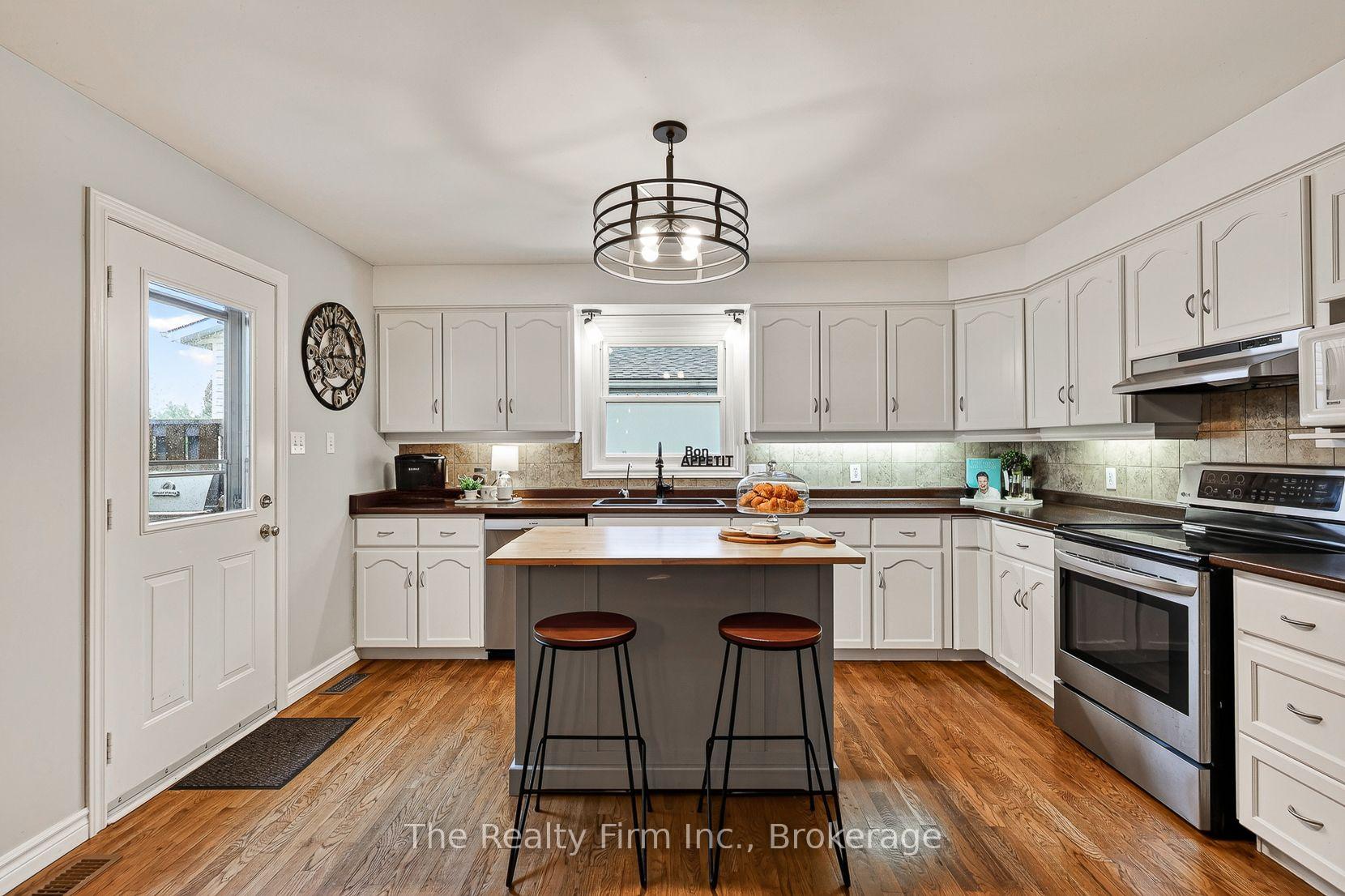 Photo 25 of 55 Mason Drive, Ingersoll, Ingersoll - South — HOMEH