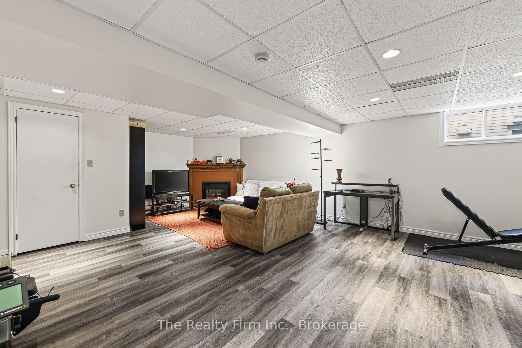 Photo 42 of 55 Mason Drive, Ingersoll, Ingersoll - South — HOMEH