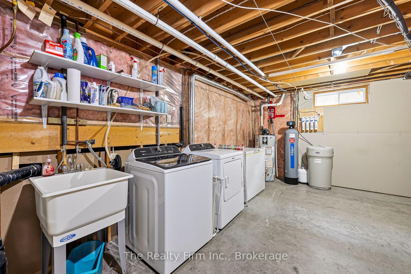 Photo 44 of 55 Mason Drive, Ingersoll, Ingersoll - South — HOMEH