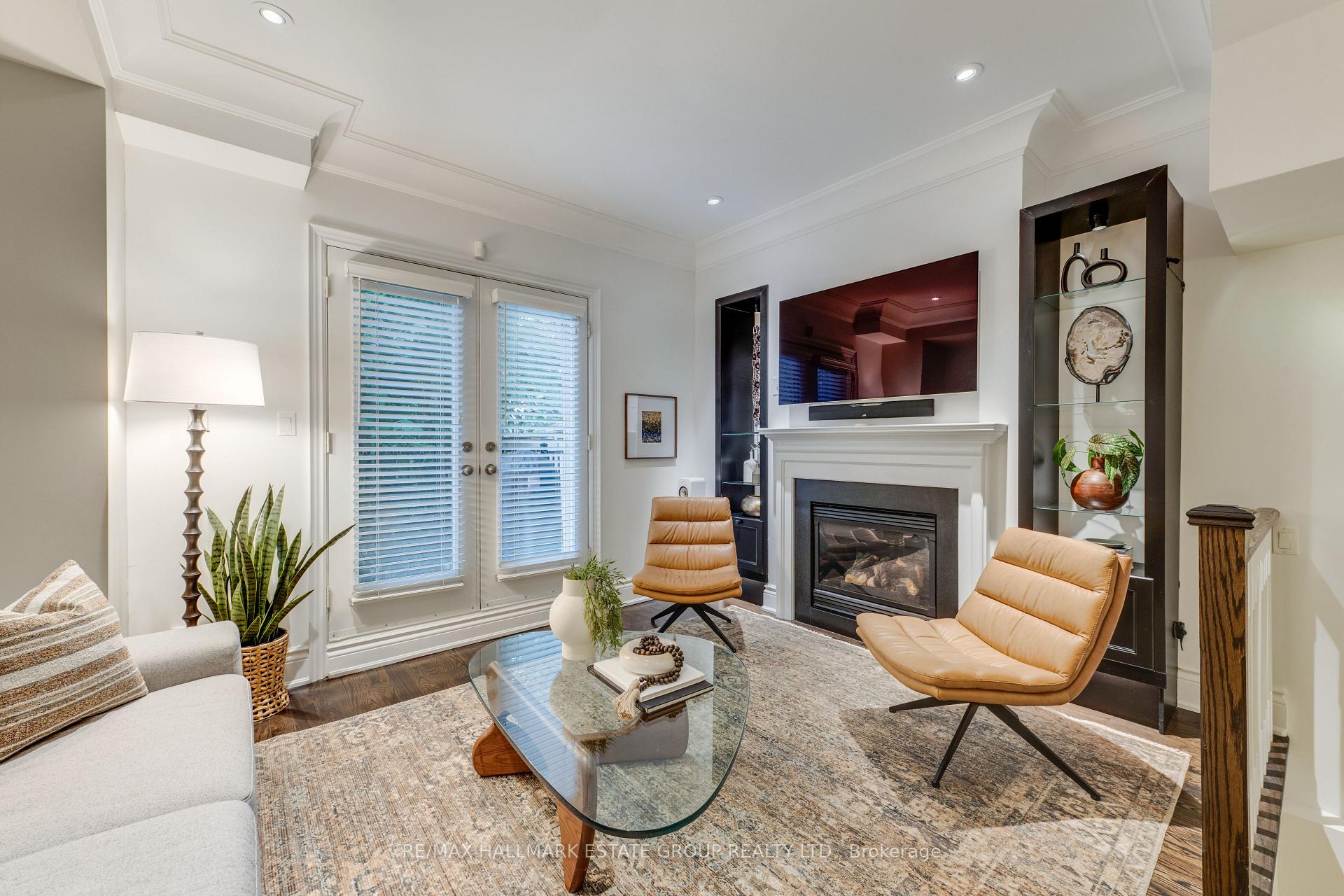 Photo 13 of 6B Scarborough Road, Toronto, The Beaches — HOMEH
