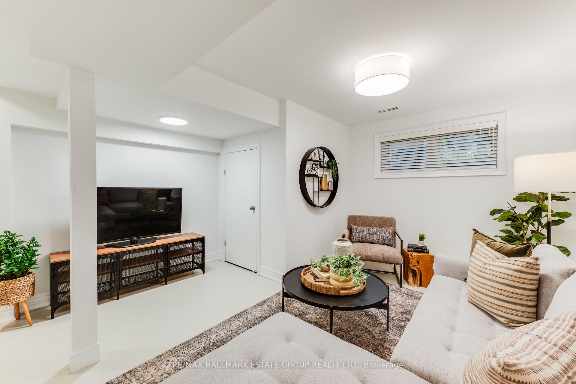Photo 42 of 6B Scarborough Road, Toronto, The Beaches — HOMEH