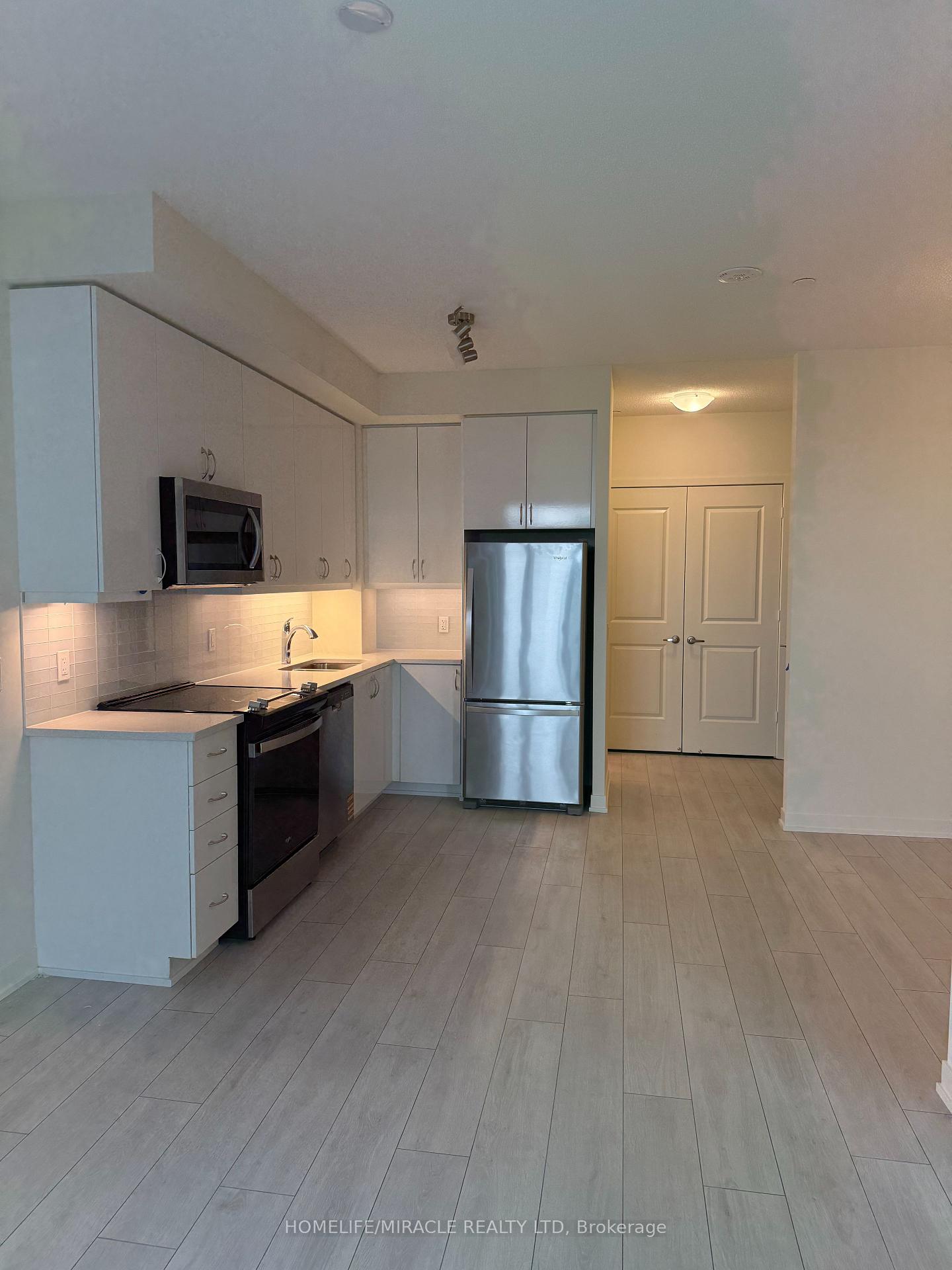 Photo 1 of Unit 3112, 38 Annie Craig Drive, Etobicoke, Mimico — HOMEH