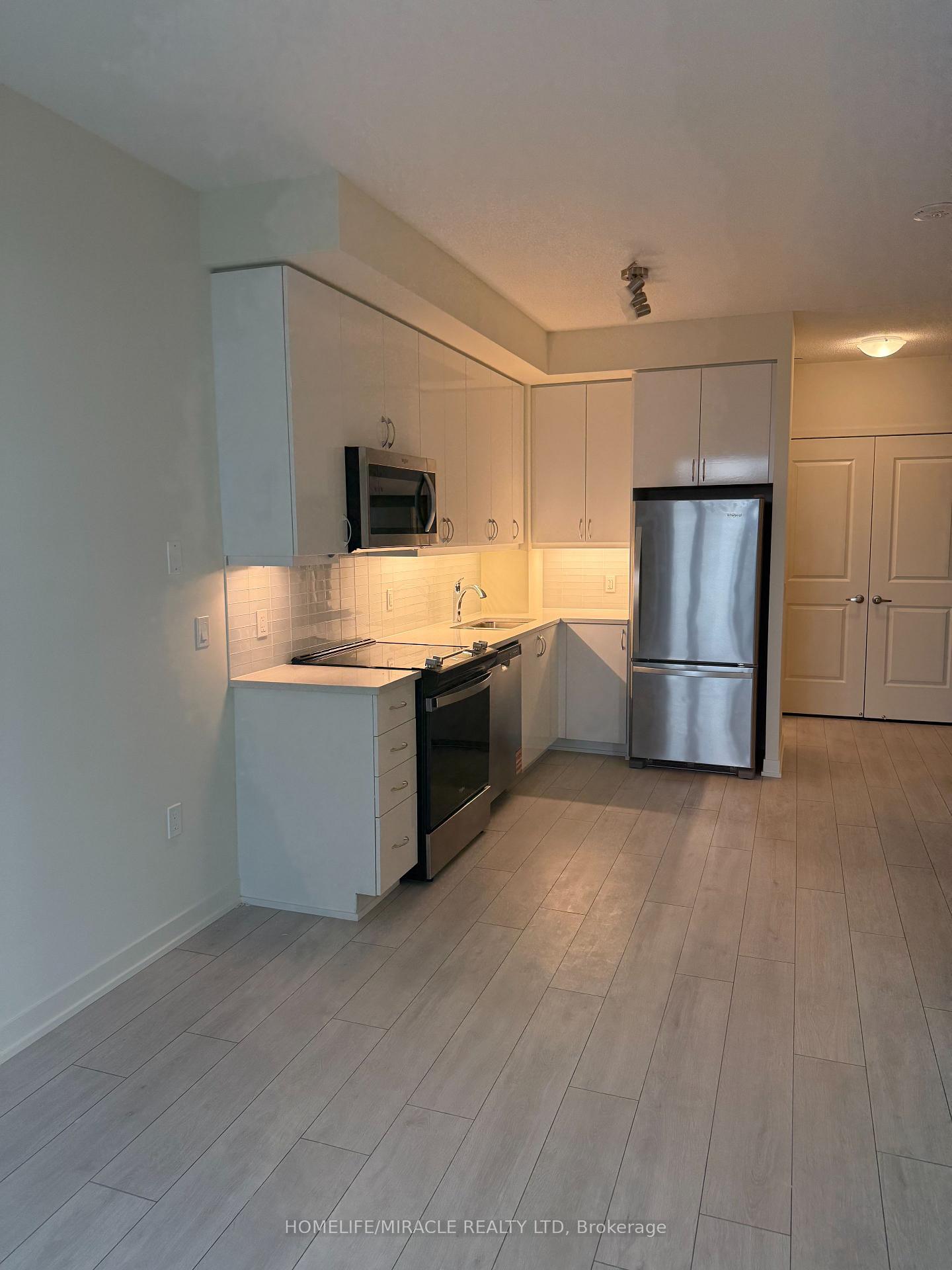 Photo 2 of Unit 3112, 38 Annie Craig Drive, Etobicoke, Mimico — HOMEH