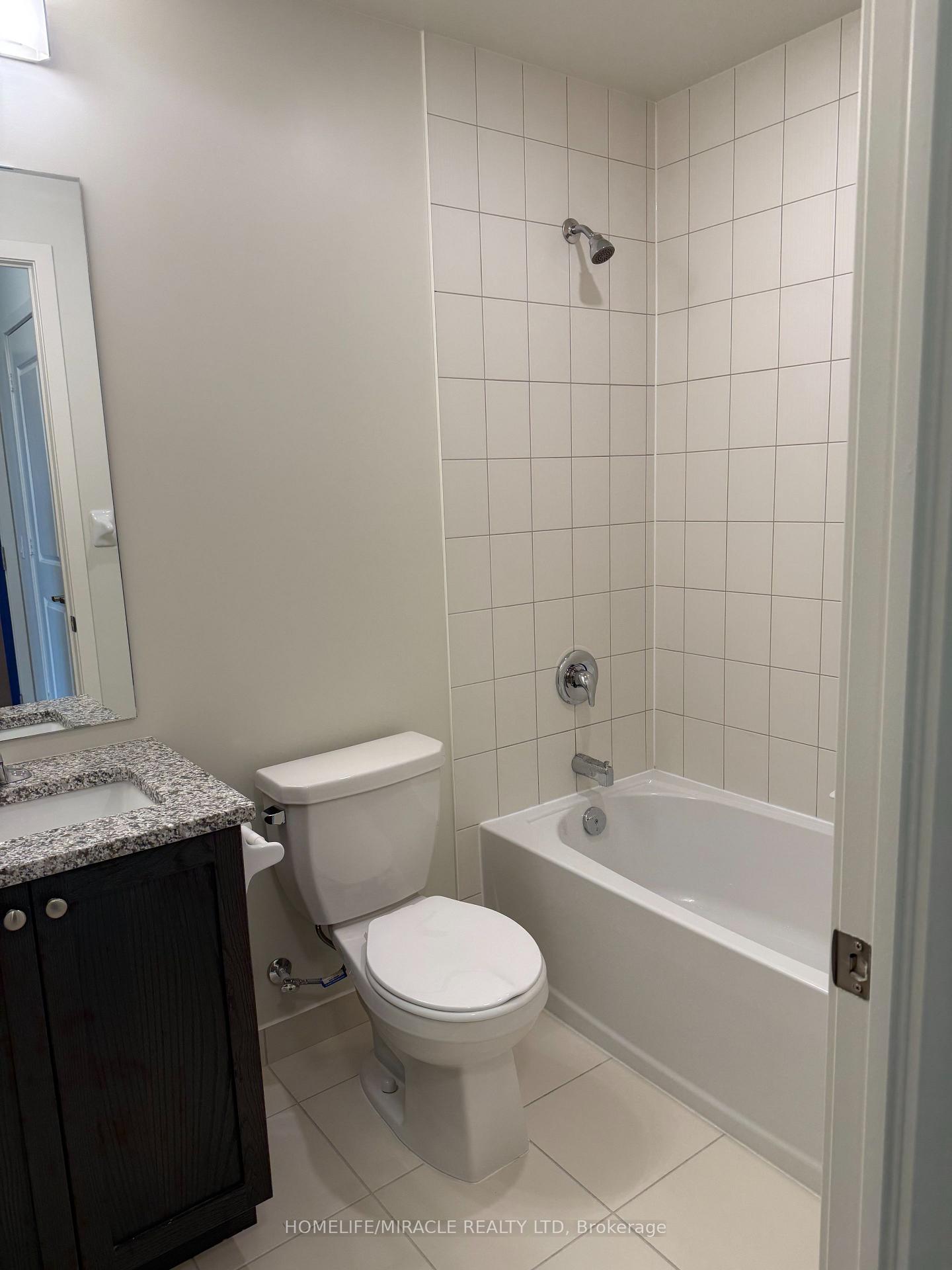 Photo 14 of Unit 3112, 38 Annie Craig Drive, Etobicoke, Mimico — HOMEH