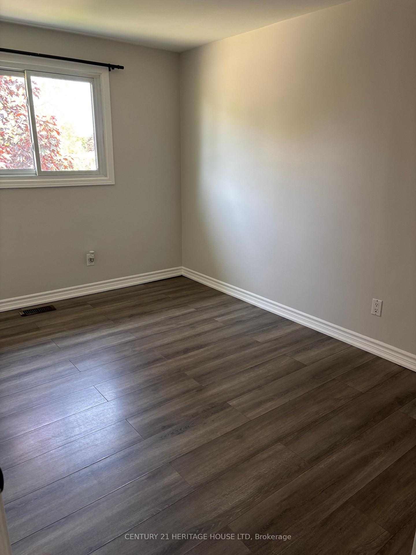 Photo 8 of Unit Main and Upper Floor, 29 Mccully Drive, St. Thomas — HOMEH
