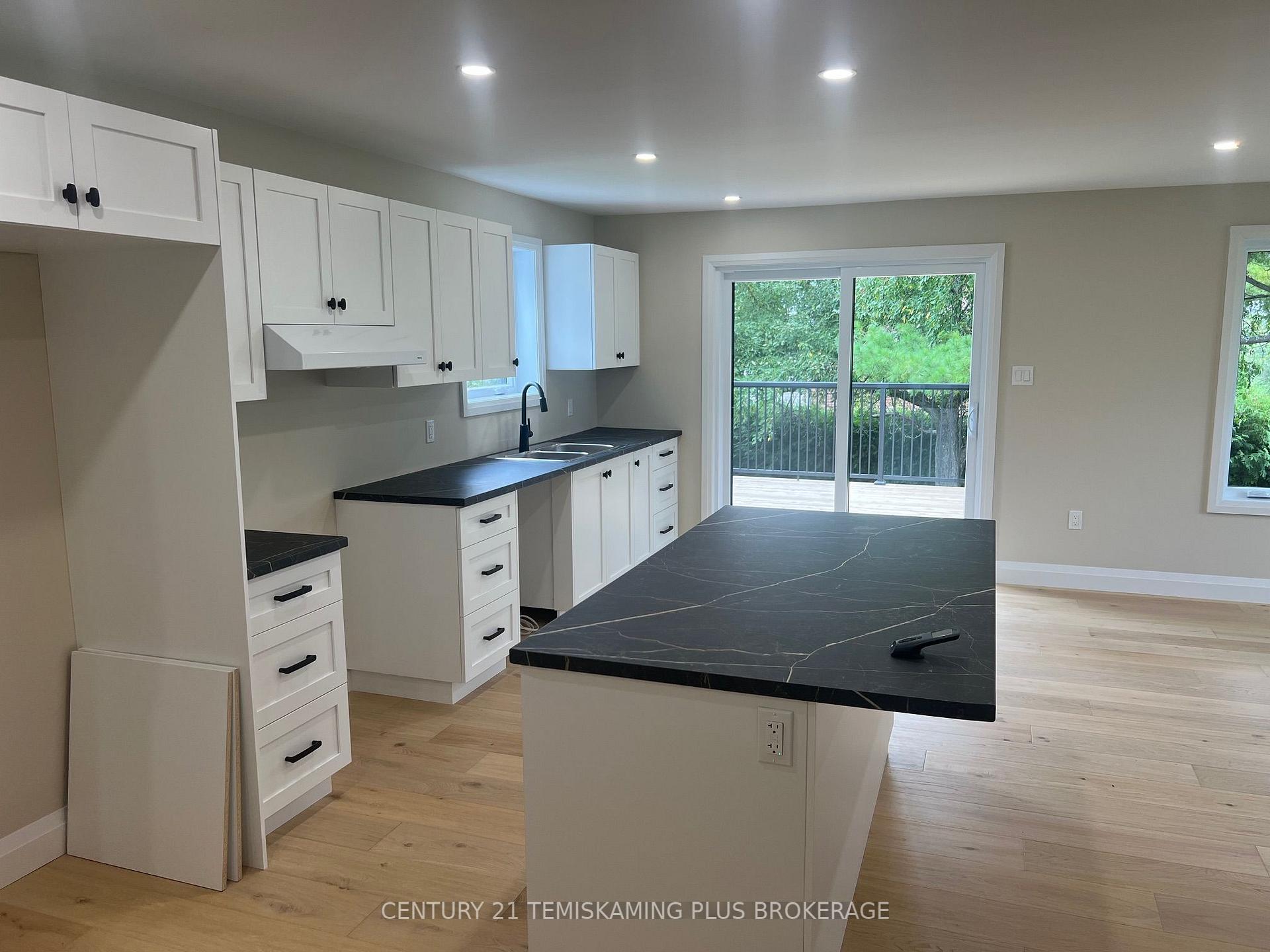 Photo 2 of 377 Joyal Drive, Temiskaming Shores, Haileybury — HOMEH