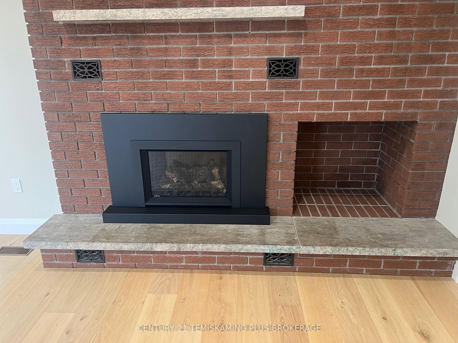 Photo 5 of 377 Joyal Drive, Temiskaming Shores, Haileybury — HOMEH