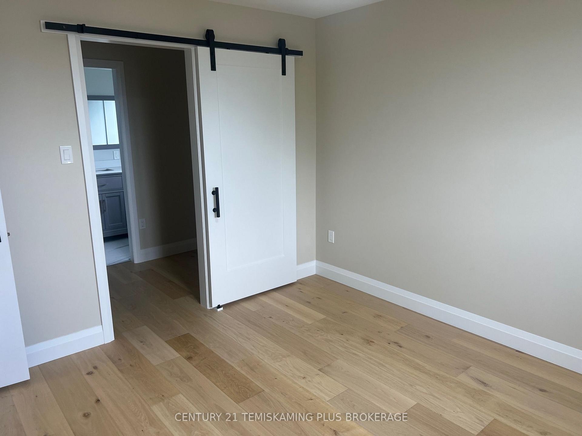 Photo 7 of 377 Joyal Drive, Temiskaming Shores, Haileybury — HOMEH