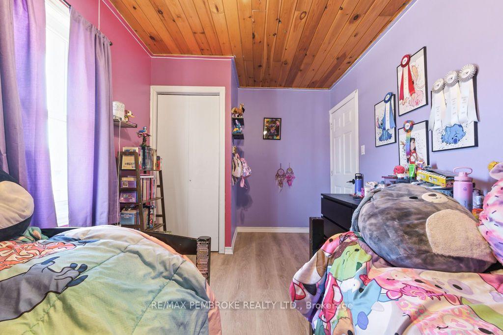 Photo 18 of 503 Miller Street, Pembroke, Pembroke — HOMEH