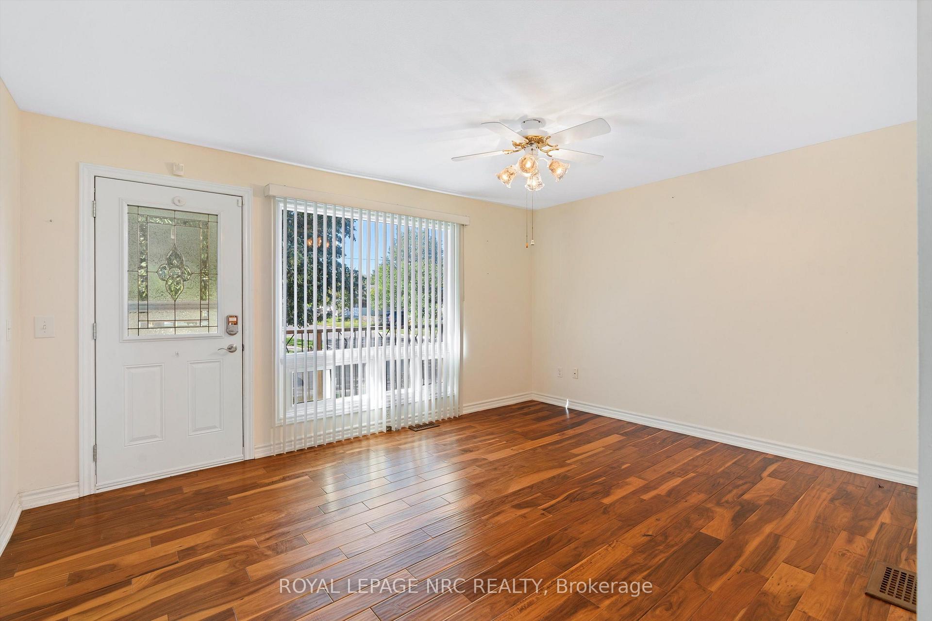 Photo 6 of 370 Dieppe Street, Welland, Lincoln/Crowland — HOMEH