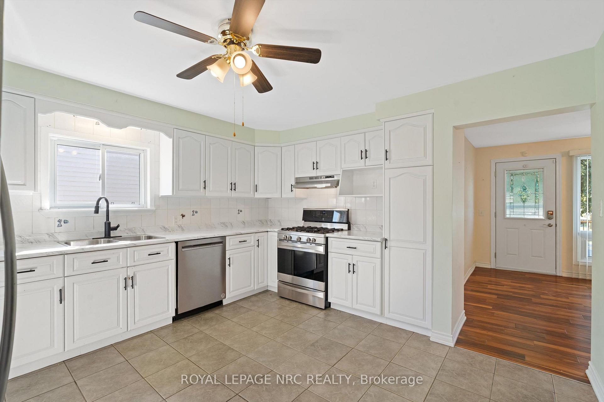 Photo 13 of 370 Dieppe Street, Welland, Lincoln/Crowland — HOMEH