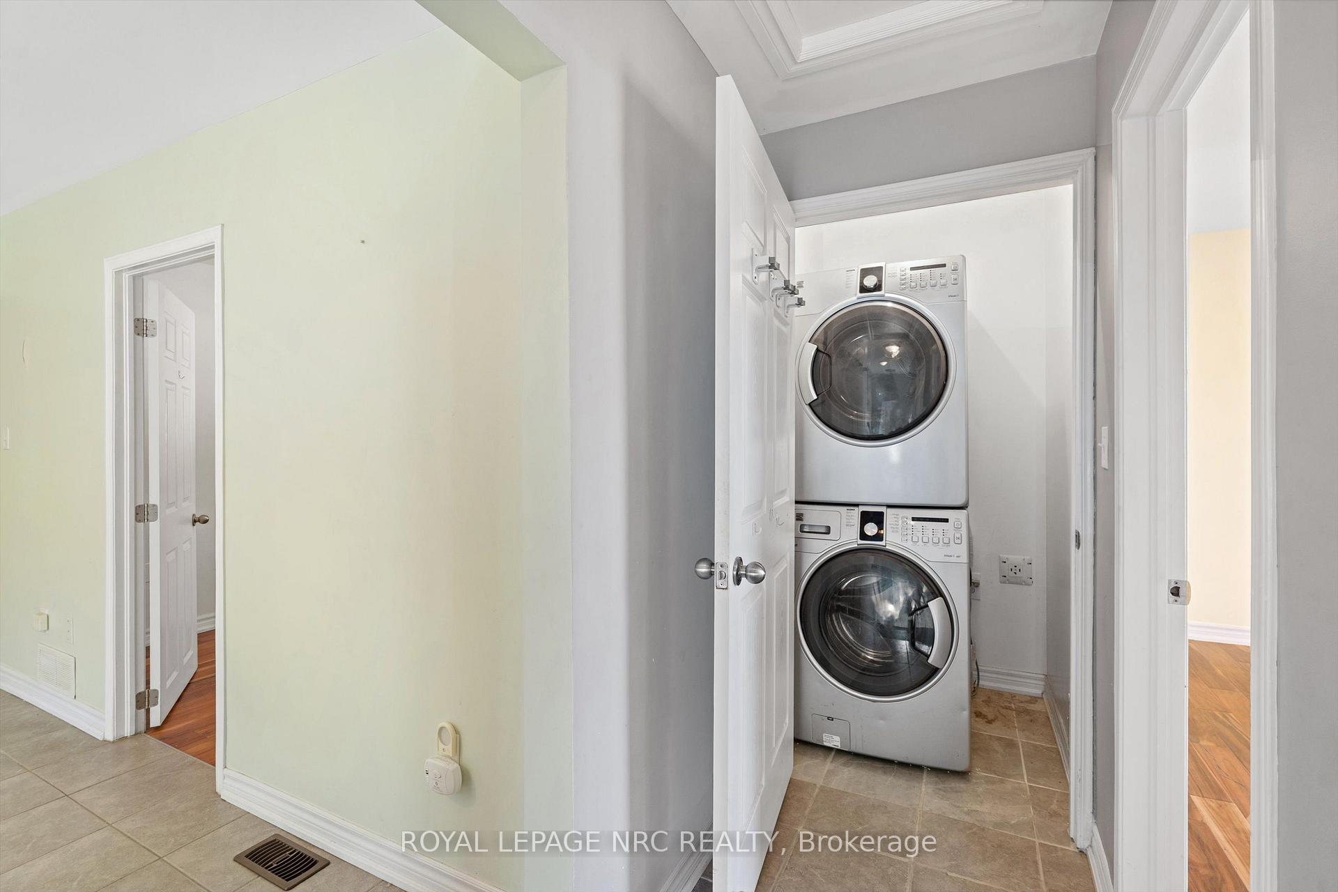 Photo 15 of 370 Dieppe Street, Welland, Lincoln/Crowland — HOMEH