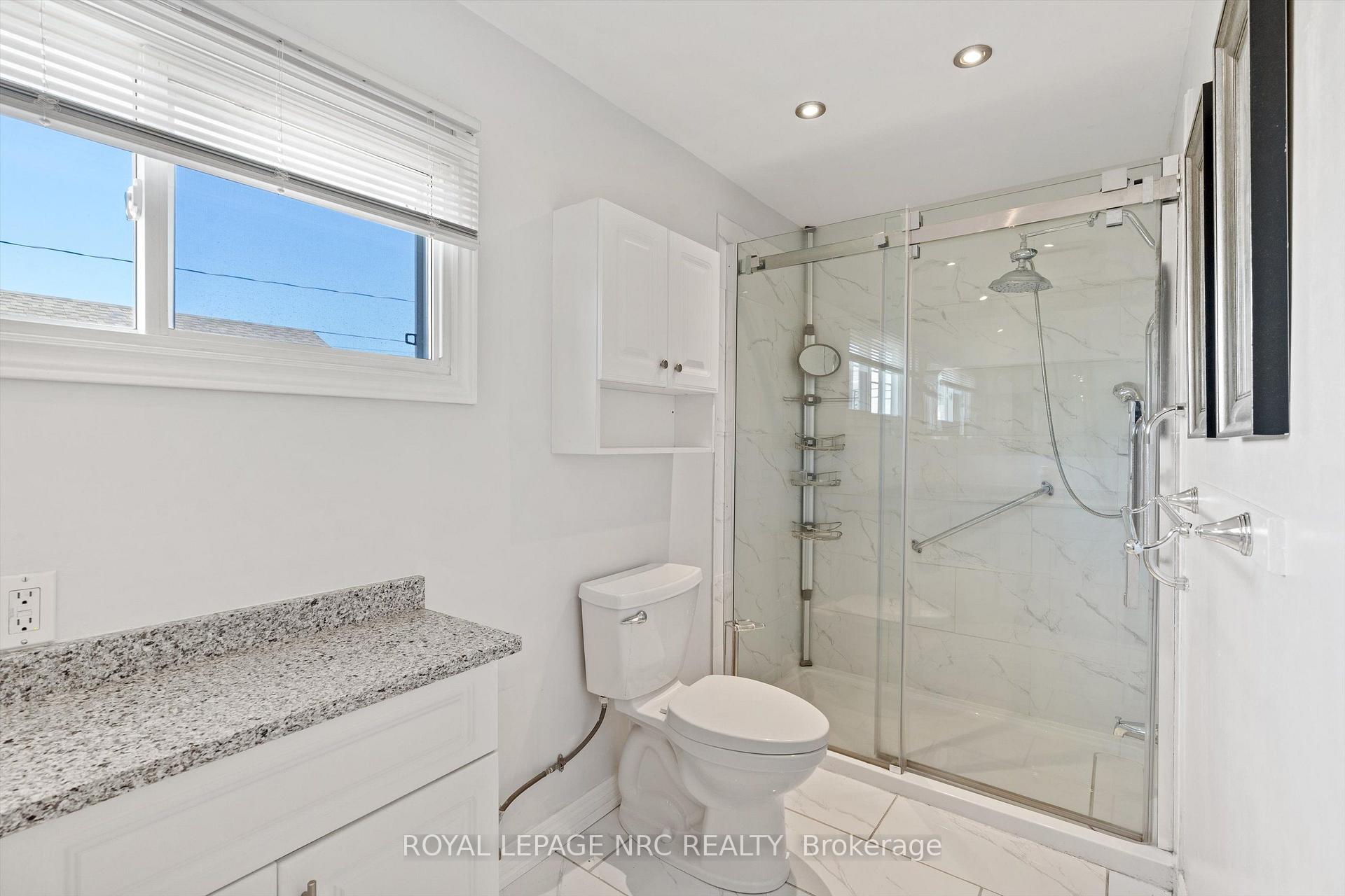 Photo 17 of 370 Dieppe Street, Welland, Lincoln/Crowland — HOMEH