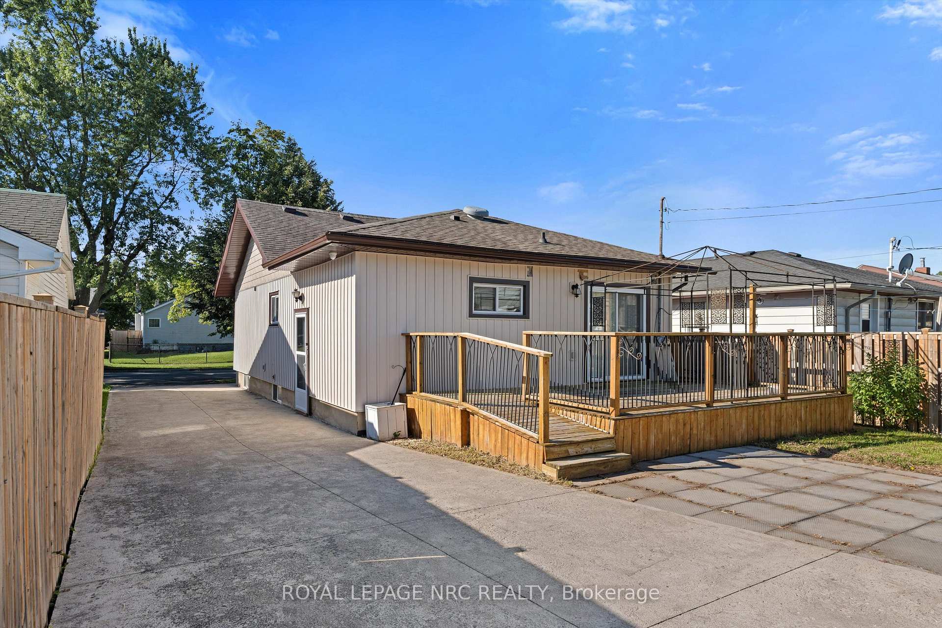 Photo 31 of 370 Dieppe Street, Welland, Lincoln/Crowland — HOMEH