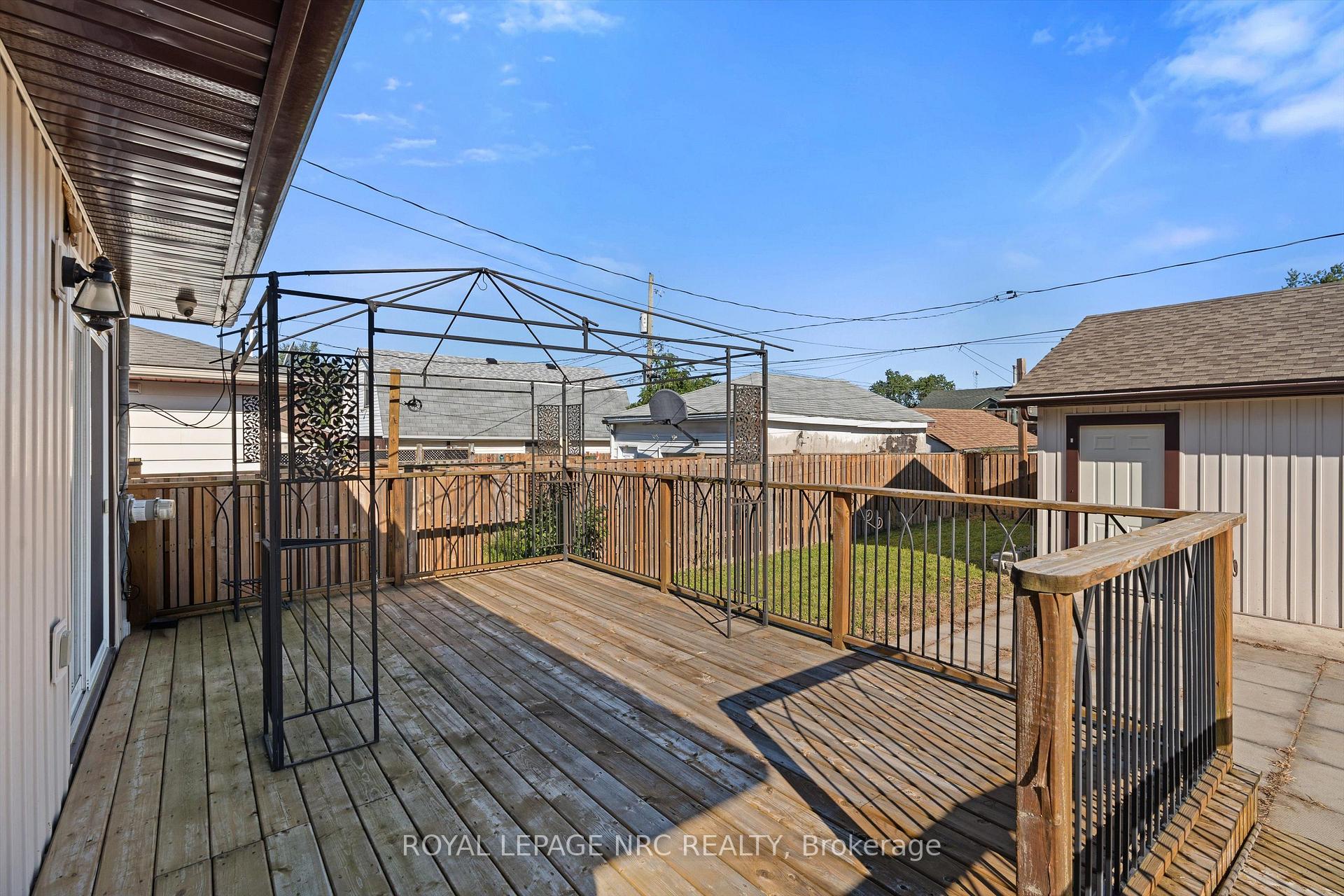 Photo 32 of 370 Dieppe Street, Welland, Lincoln/Crowland — HOMEH