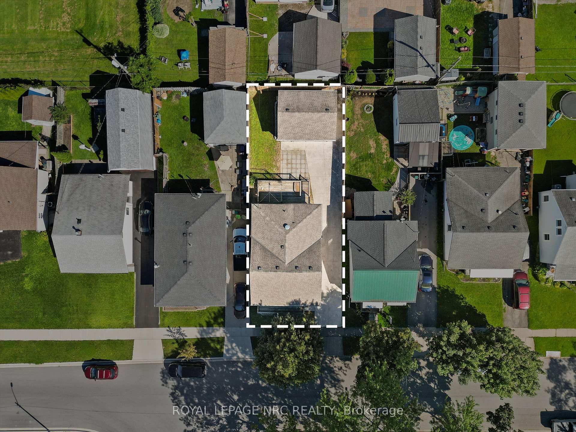 Photo 34 of 370 Dieppe Street, Welland, Lincoln/Crowland — HOMEH