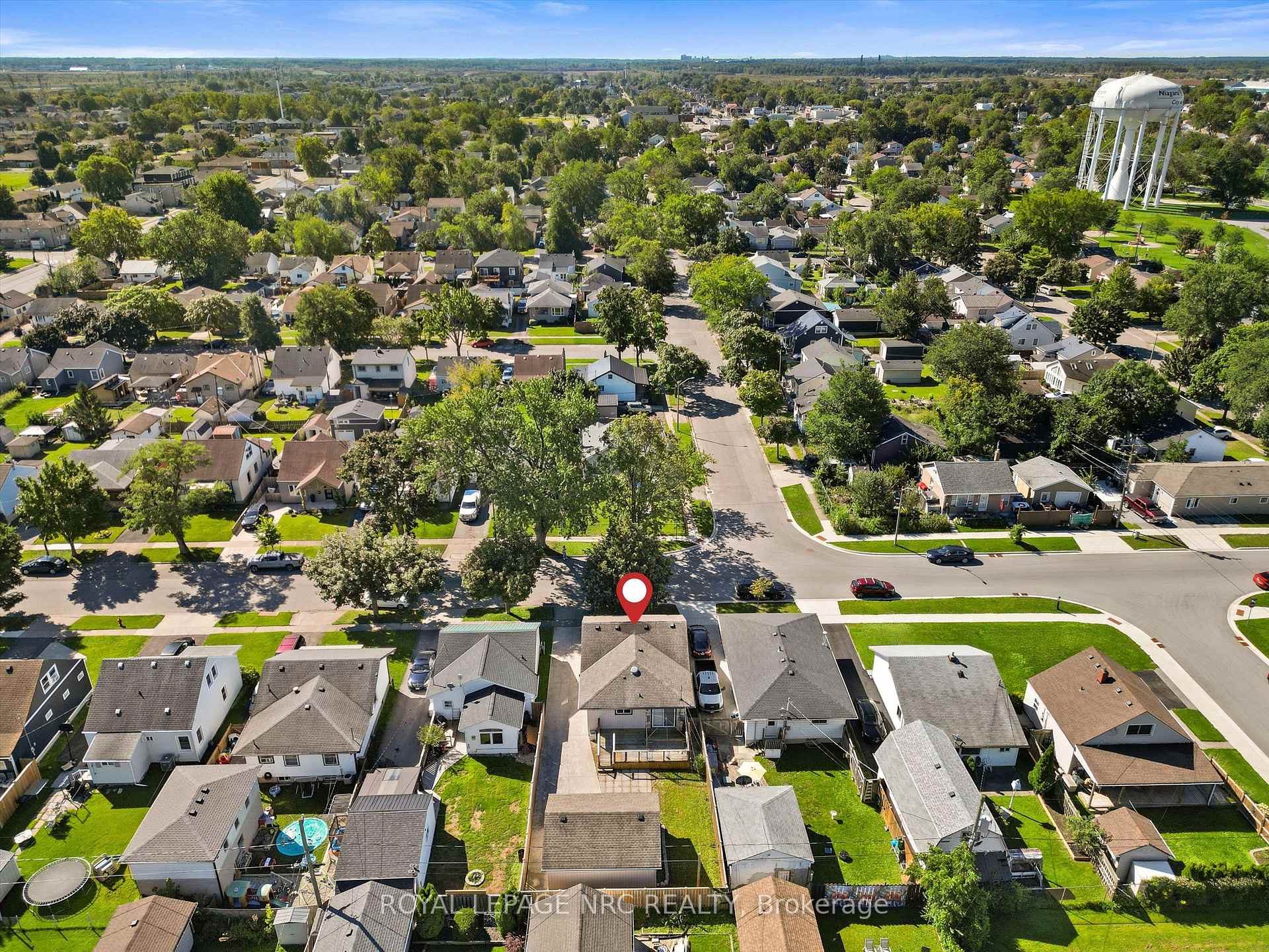 Photo 35 of 370 Dieppe Street, Welland, Lincoln/Crowland — HOMEH