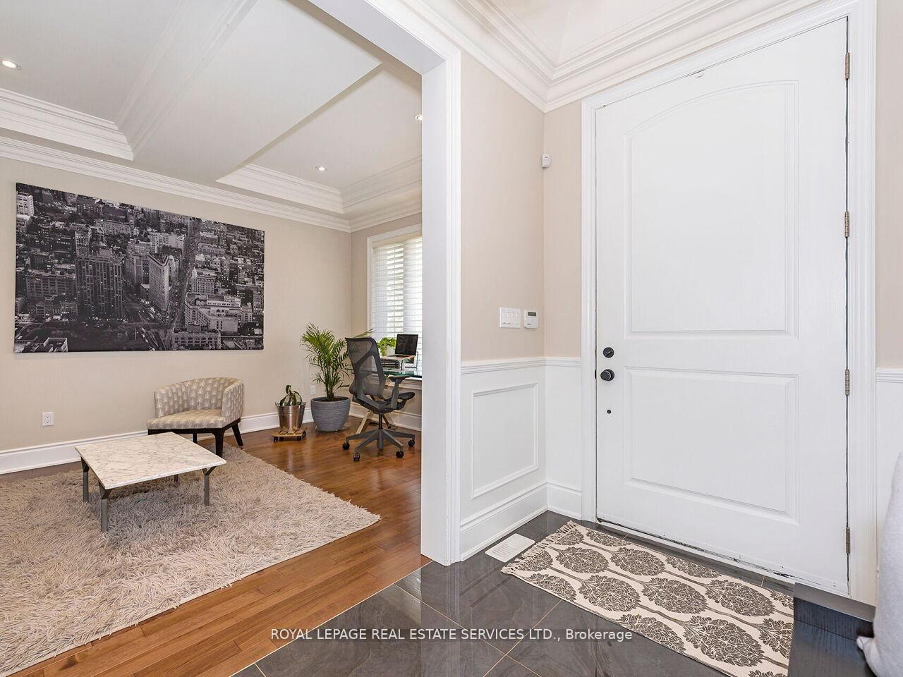 Photo 6 of 24 Jopling Avenue N, Etobicoke, Islington-City Centre West — HOMEH