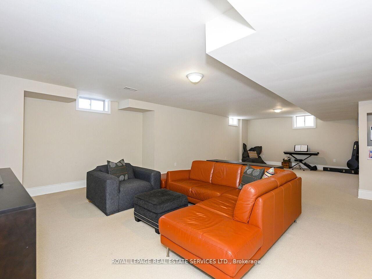Photo 32 of 24 Jopling Avenue N, Etobicoke, Islington-City Centre West — HOMEH