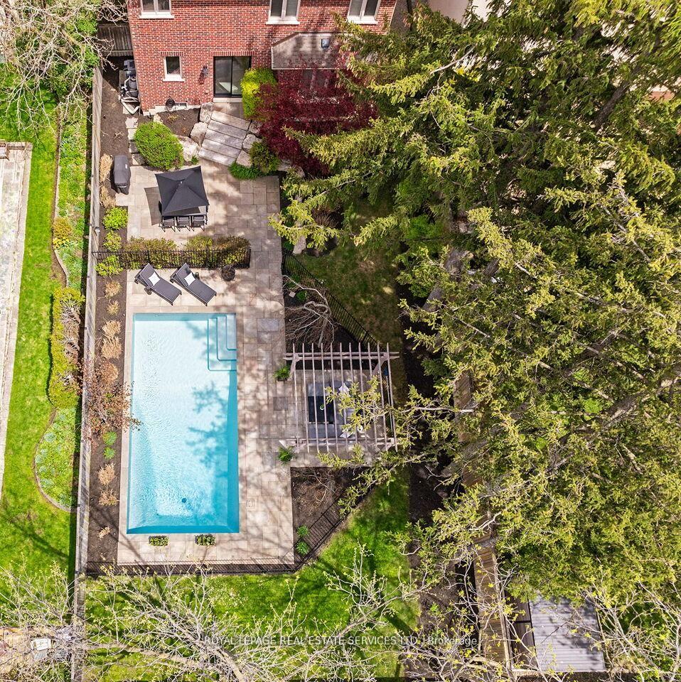 Photo 37 of 24 Jopling Avenue N, Etobicoke, Islington-City Centre West — HOMEH