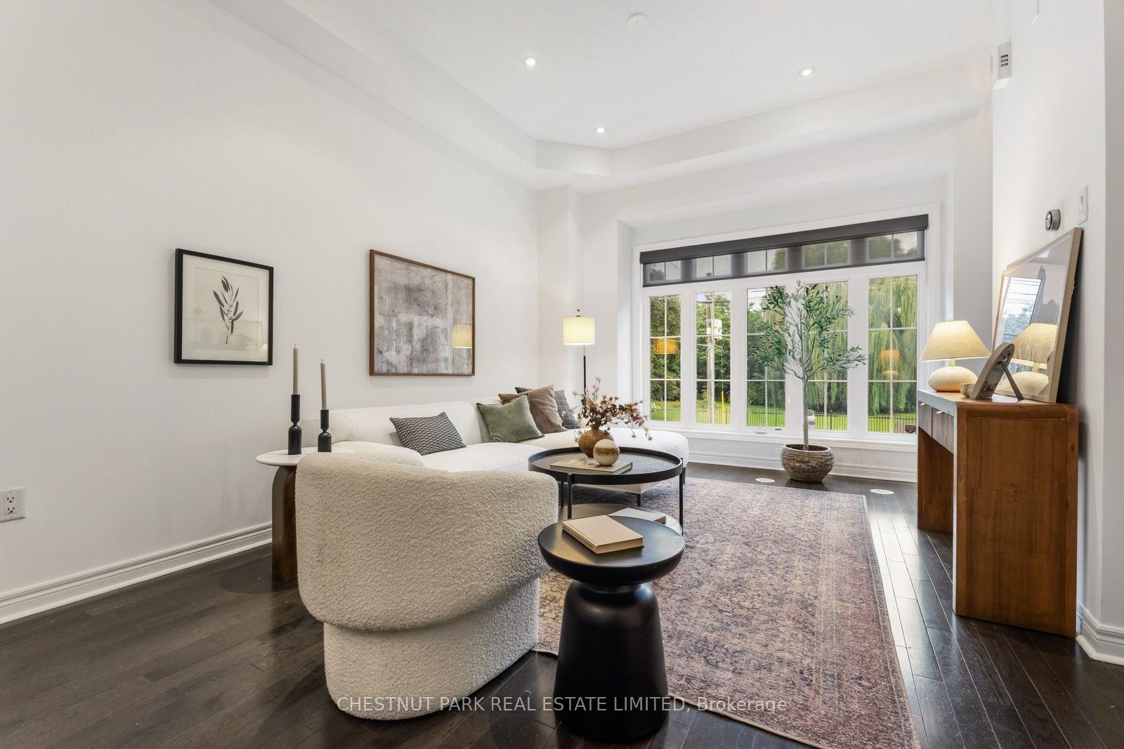 Photo 6 of 1437 Queen Street E, Toronto, Greenwood-Coxwell — HOMEH