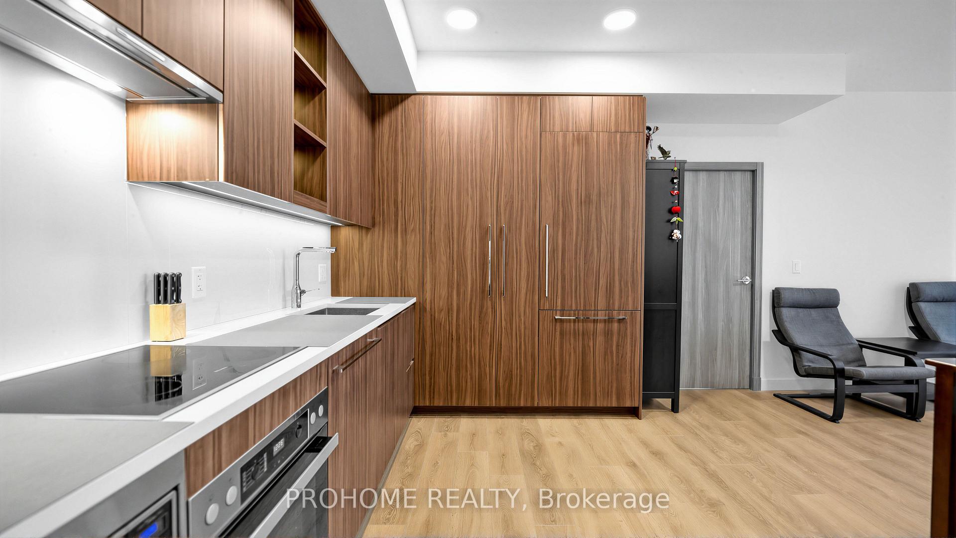 Photo 7 of Unit 1006, 27 McMahon Drive, North York, Bayview Village — HOMEH