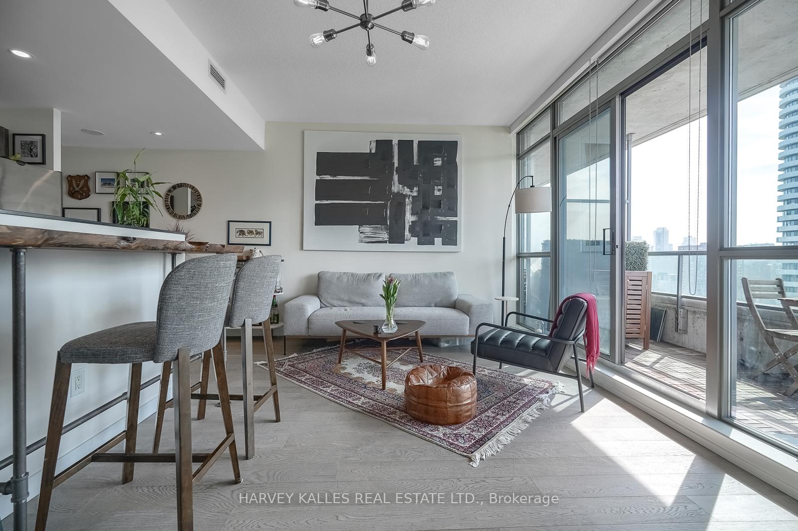 Photo 6 of Unit 2504, 281 Mutual Street, Toronto, Church-Yonge Corridor — HOMEH